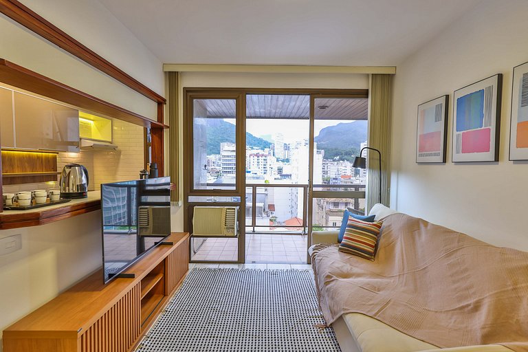 Leblon Breeze: praia, piscina, garagem e metrô!