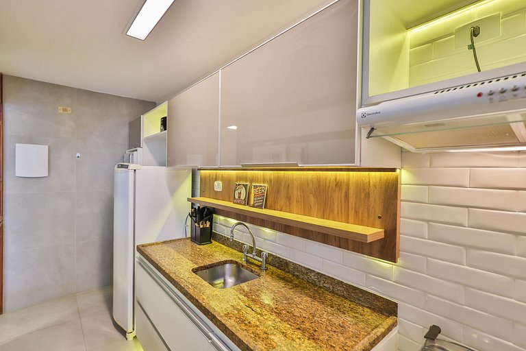 Leblon Breeze: praia, piscina, garagem e metrô!