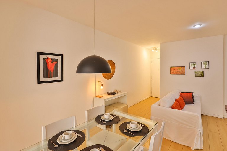 Aconchego Leblon: praia, piscina, garagem e metrô!