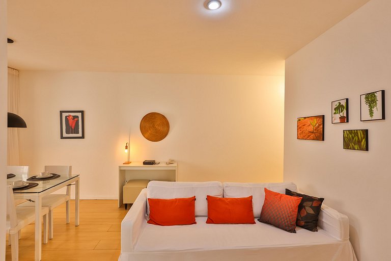 Aconchego Leblon: praia, piscina, garagem e metrô!