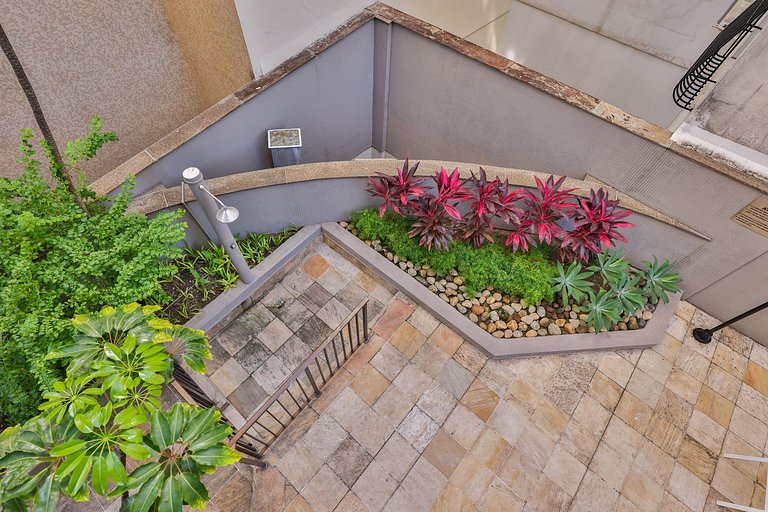 Aconchego Leblon: praia, piscina, garagem e metrô!