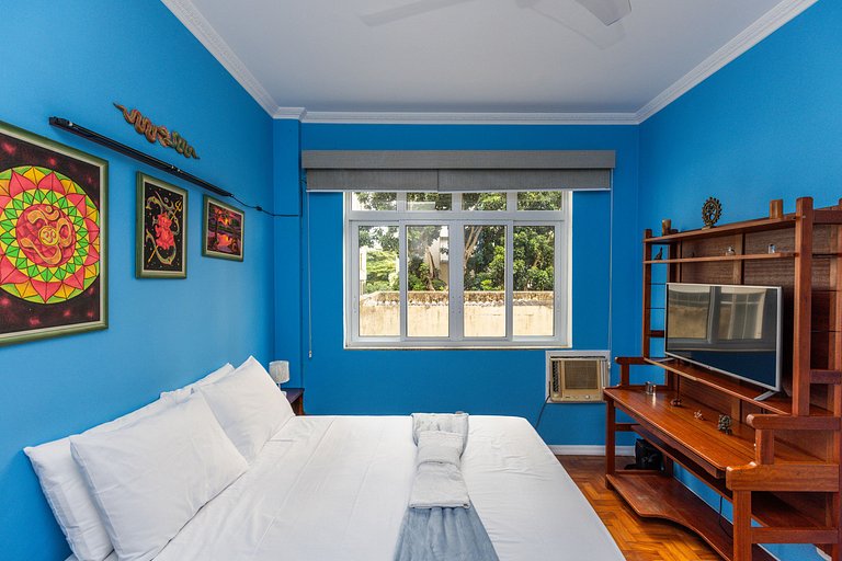 Copacabana Green: Superb Location High Speed WiFi