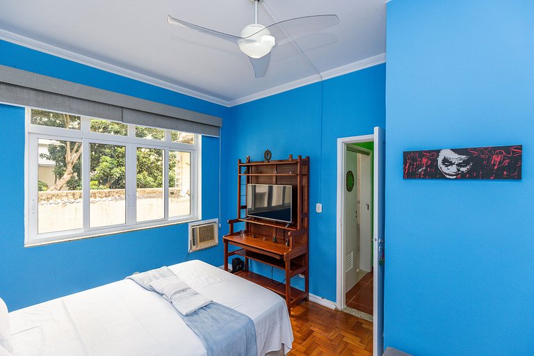 Copacabana Green: Superb Location High Speed WiFi