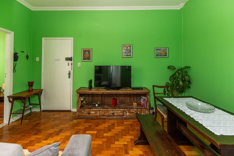 Copacabana Green: Superb Location High Speed WiFi