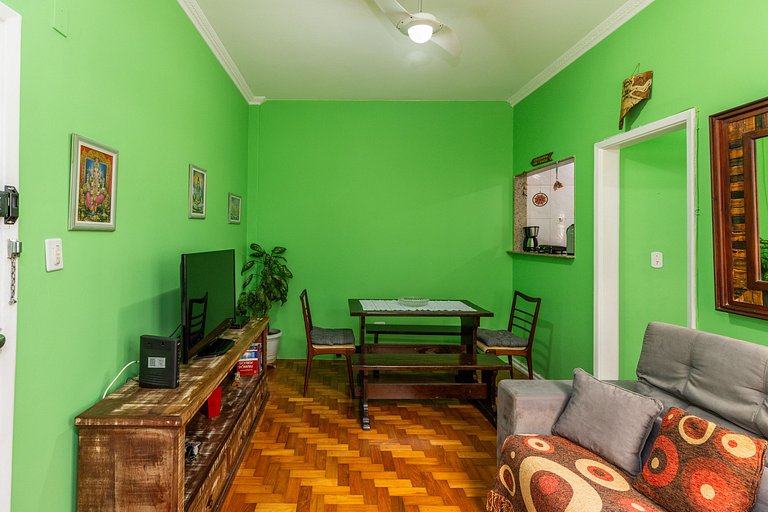 Copacabana Green: Superb Location High Speed WiFi