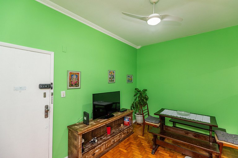 Copacabana Green: Superb Location High Speed WiFi