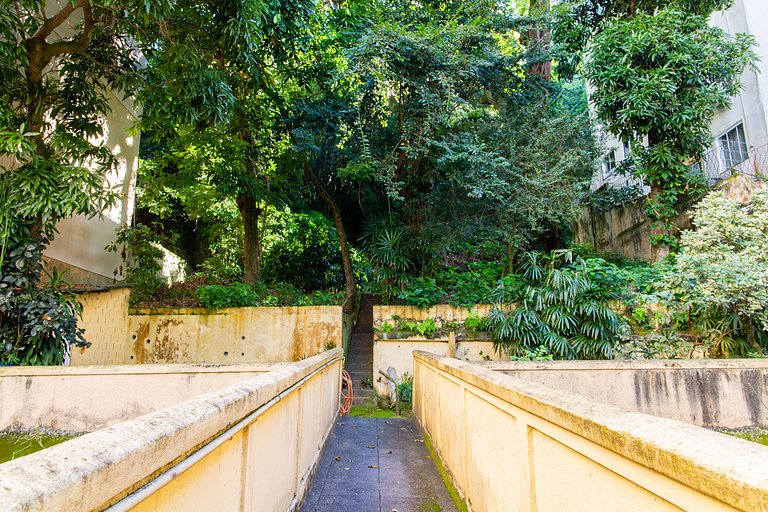 Copacabana Green: Superb Location High Speed WiFi