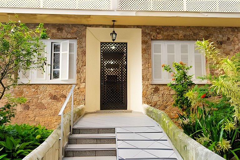 Copacabana Superb Location HighSpeedWiFi Apartment