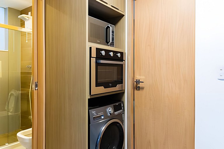 Copacabana Superb Location HighSpeedWiFi Apartment