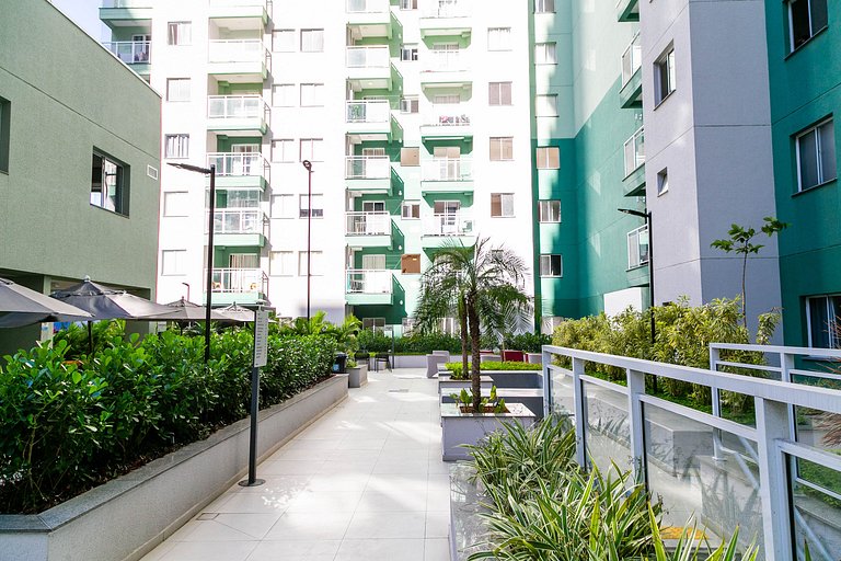 Rio Wonder: Elegante 2 quartos (1 suíte) com vaga!