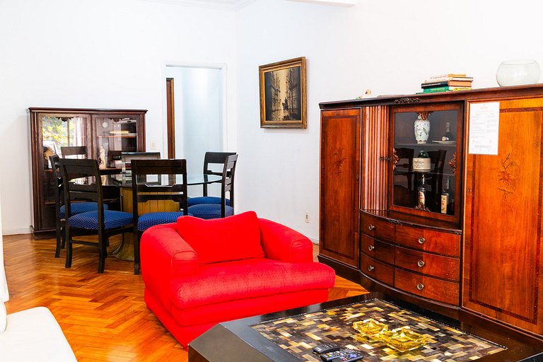 Copacabana Light: 3 qts (1suíte) espaço e conforto