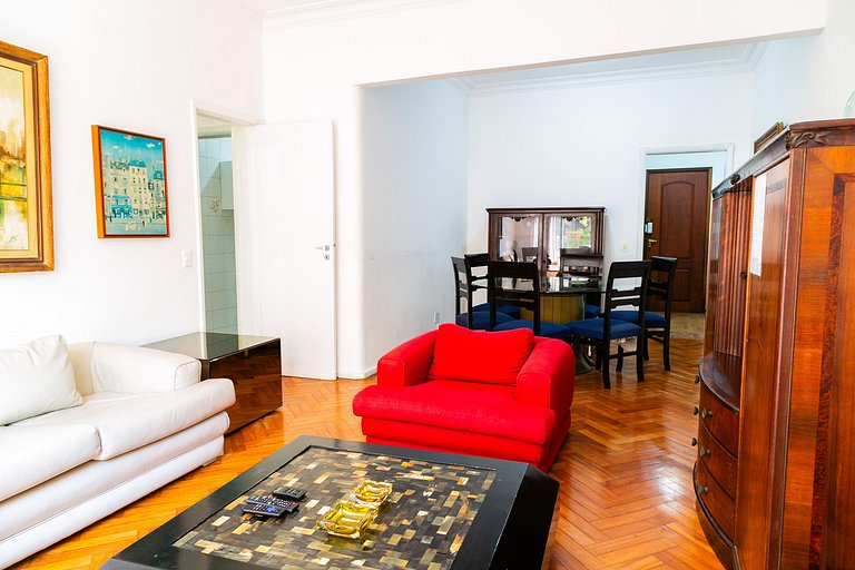 Copacabana Light: 3 qts (1suíte) espaço e conforto