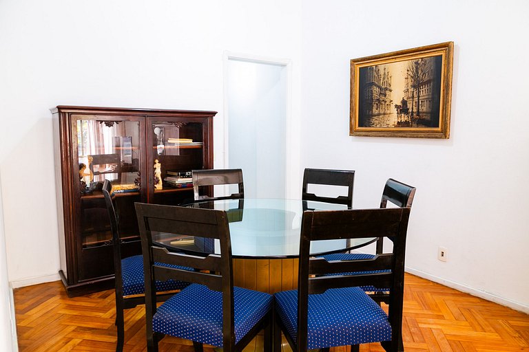 Copacabana Light: 3 qts (1suíte) espaço e conforto