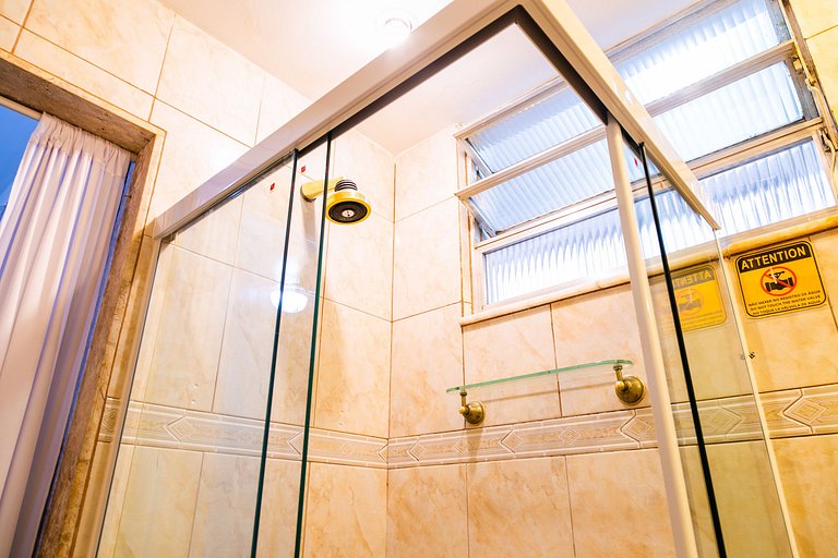 Copacabana Light: 3 qts (1suíte) espaço e conforto