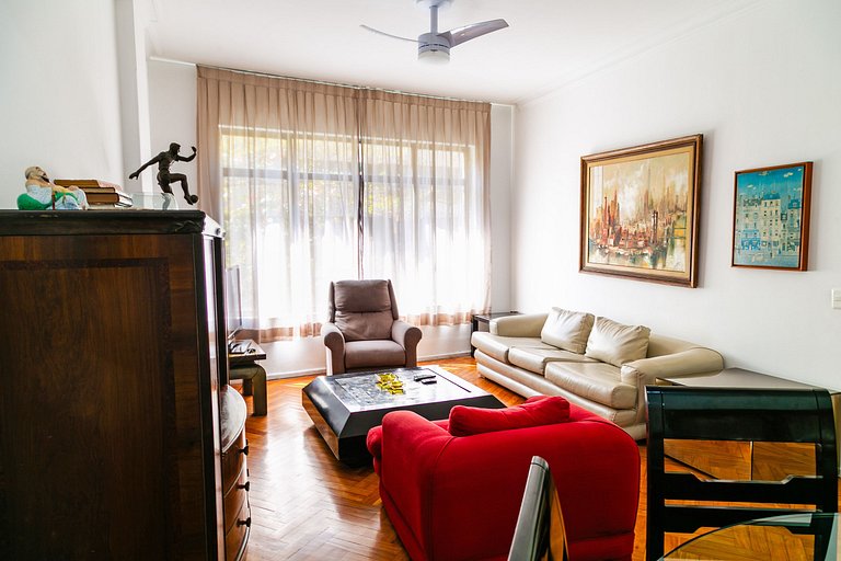 Copacabana Light: 3 qts (1suíte) espaço e conforto