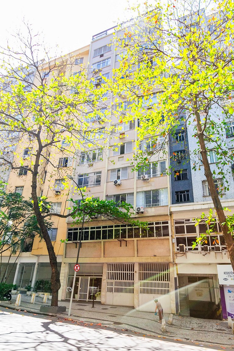 Copacabana Light: 3 qts (1suíte) espaço e conforto