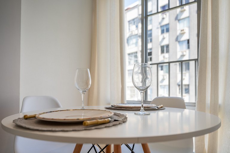 Copacabana Urban Glass Studio