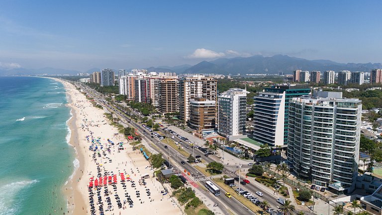 Barra Horizon: Onde o Mar Começa na Sua Varanda