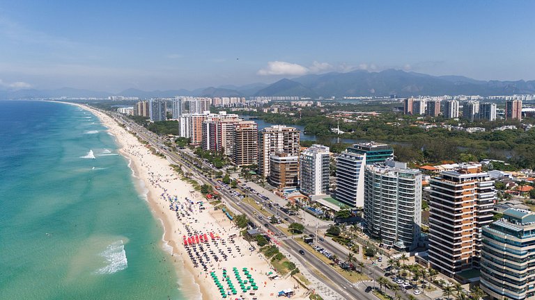 Barra Horizon: Onde o Mar Começa na Sua Varanda