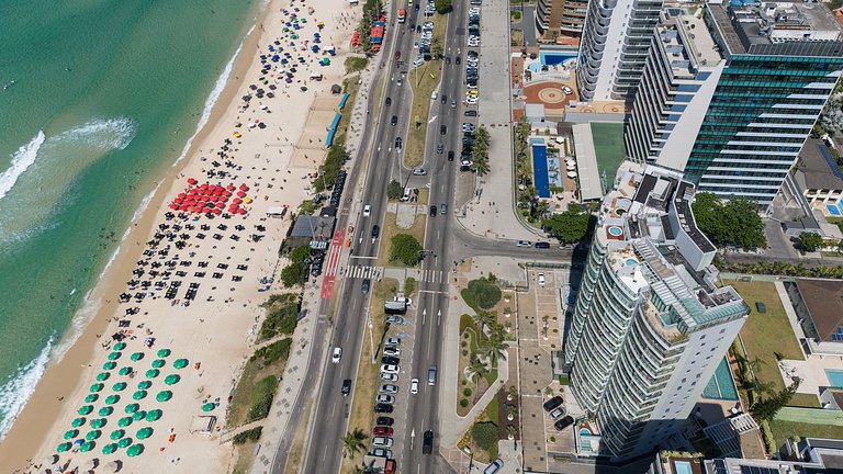 Barra Horizon: Onde o Mar Começa na Sua Varanda
