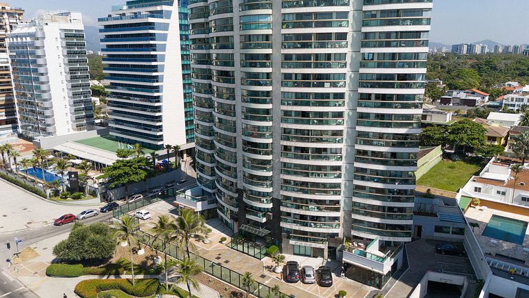 Barra Horizon: Onde o Mar Começa na Sua Varanda