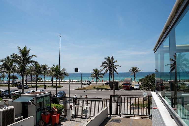 Barra Horizon: Onde o Mar Começa na Sua Varanda