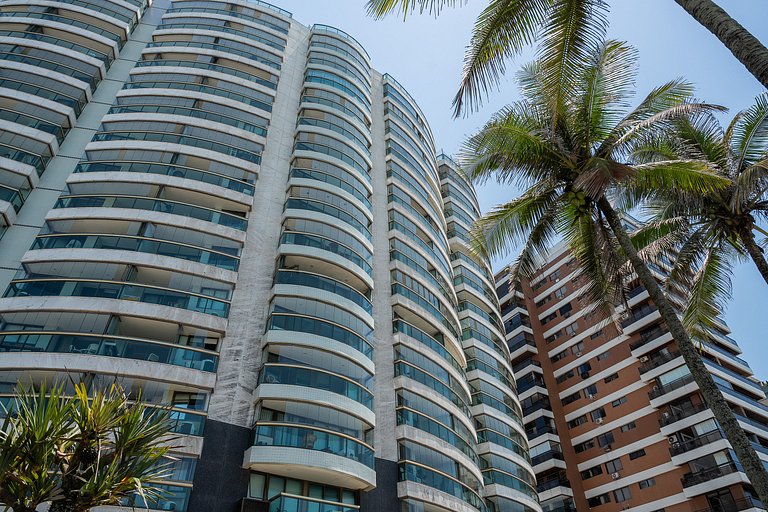 Barra Horizon: Onde o Mar Começa na Sua Varanda