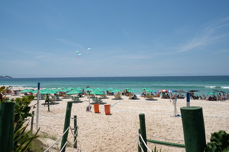 Barra Horizon: Onde o Mar Começa na Sua Varanda