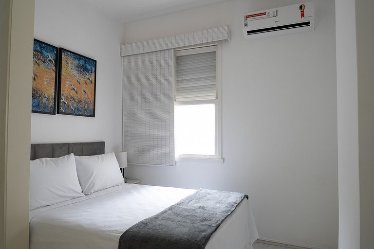 Leblon Living: localização, vaga e metrô na porta!