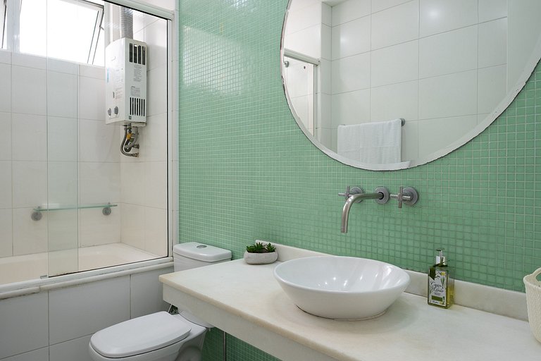 Leblon Living: localização, vaga e metrô na porta!