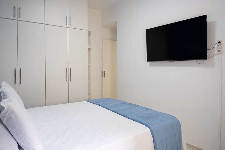 Leblon Living: localização, vaga e metrô na porta!
