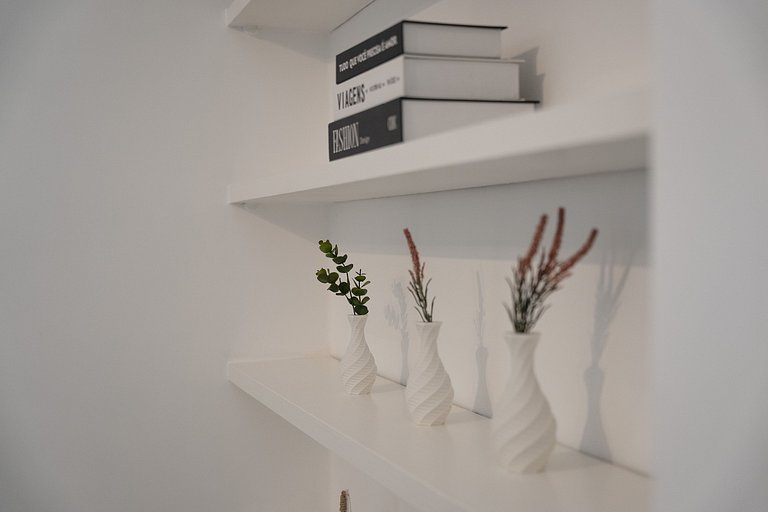 Leblon Living: localização, vaga e metrô na porta!