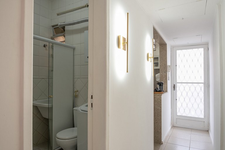 Copacabana Quiet: cama queen e localização soberba