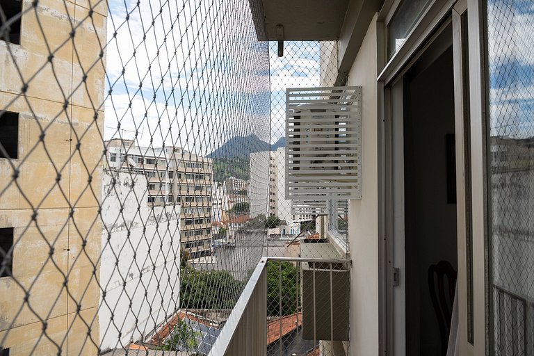 Vila Tijuca: Suíte Compacta, Quarto, Vaga Garagem