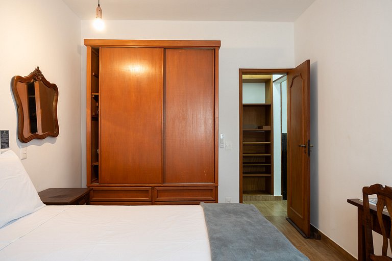 Vila Tijuca: Suíte Compacta, Quarto, Vaga Garagem