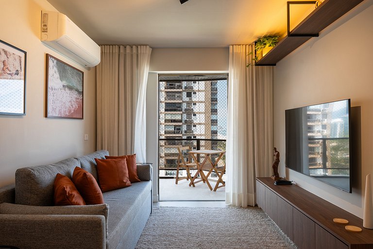 Barra Breeze: Estilo, Conforto e Vista Soberba!