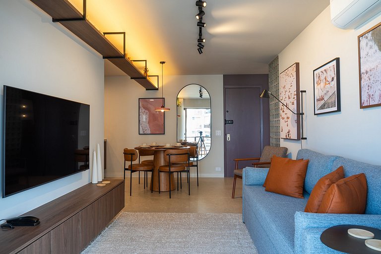 Barra Breeze: Estilo, Conforto e Vista Soberba!
