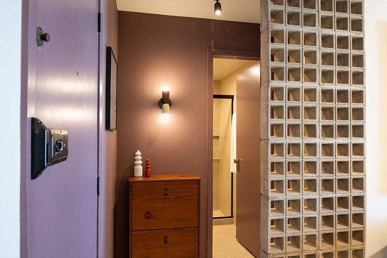 Barra Breeze: Estilo, Conforto e Vista Soberba!