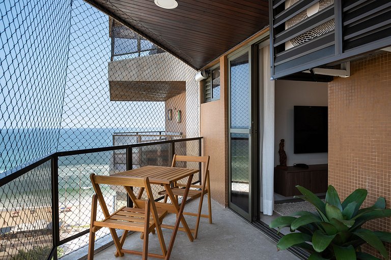 Barra Breeze: Estilo, Conforto e Vista Soberba!