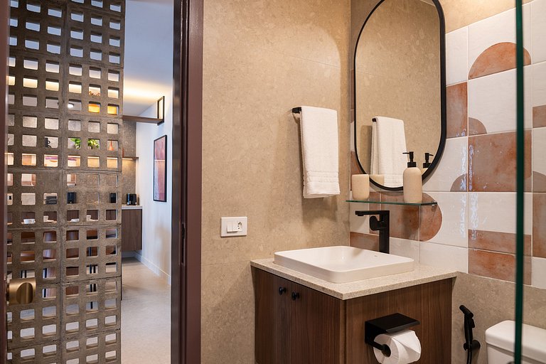 Barra Breeze: Estilo, Conforto e Vista Soberba!