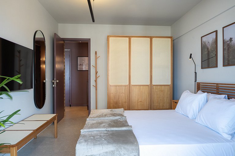 Barra Breeze: Estilo, Conforto e Vista Soberba!