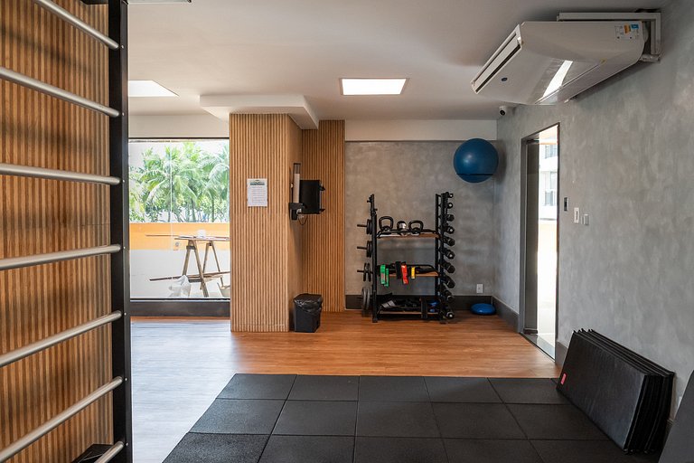 Barra Breeze: Estilo, Conforto e Vista Soberba!