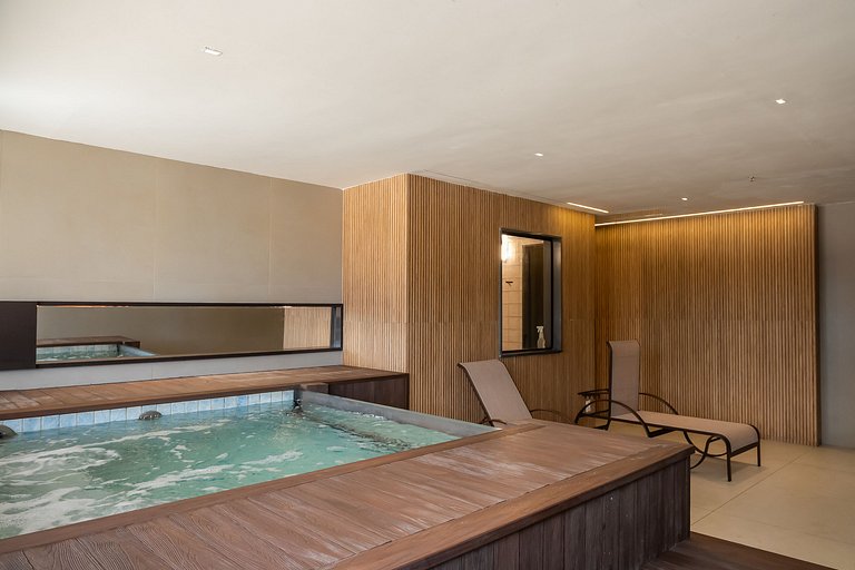 Barra Breeze: Estilo, Conforto e Vista Soberba!