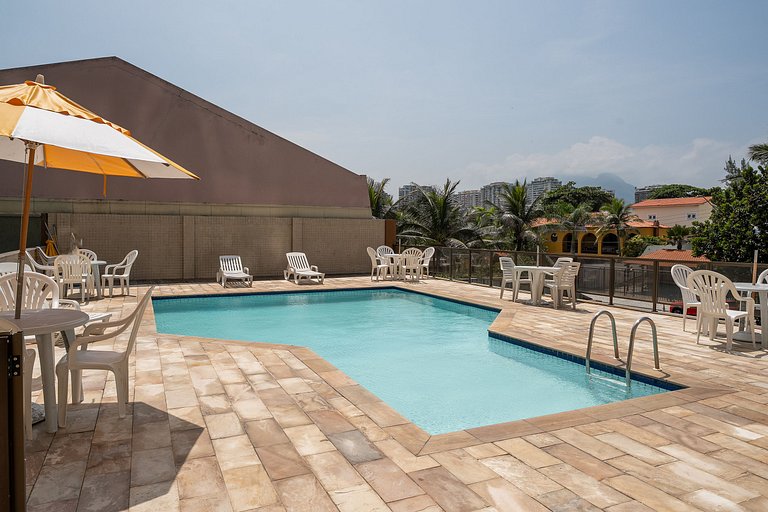 Barra Breeze: Estilo, Conforto e Vista Soberba!