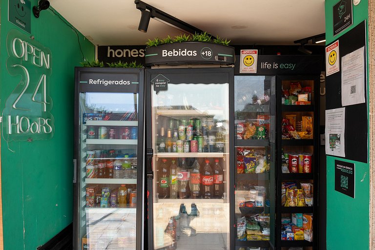 Barra Breeze: Estilo, Conforto e Vista Soberba!