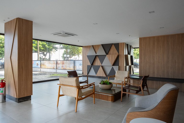 Barra Breeze: Estilo, Conforto e Vista Soberba!