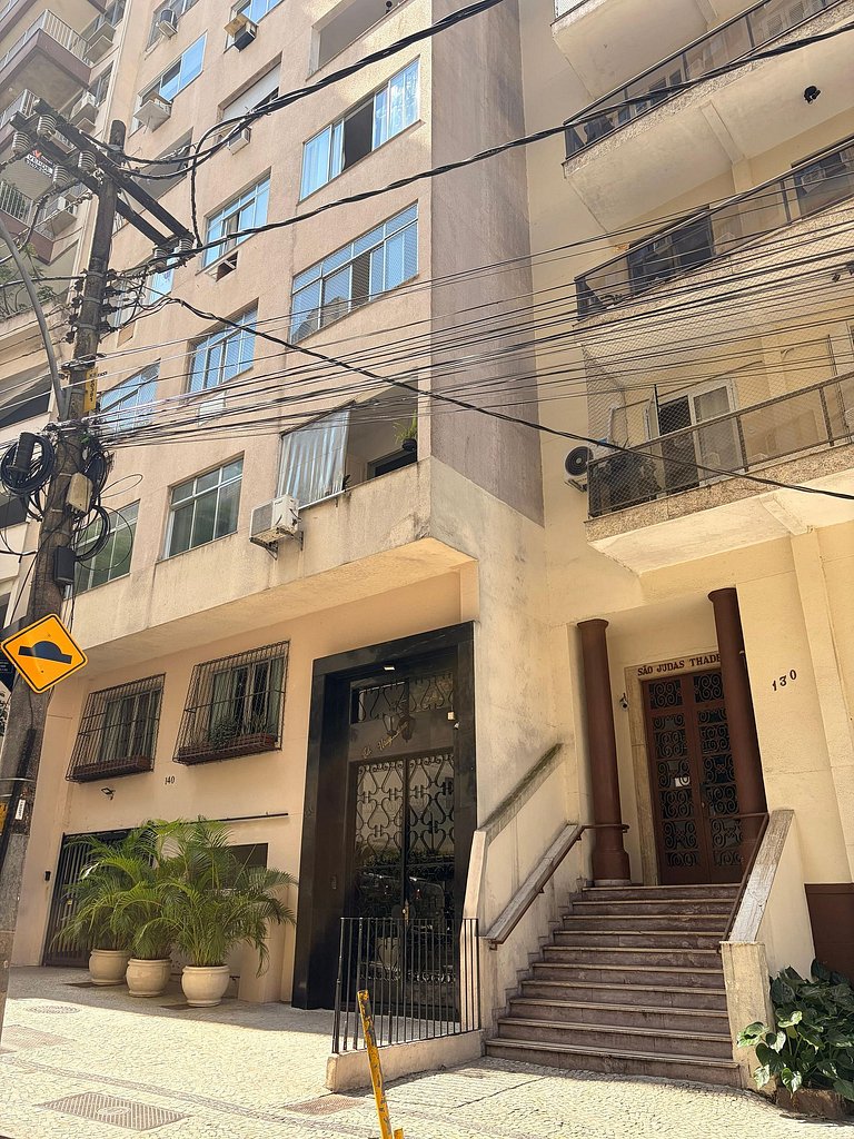 Copacabana Hub: localização, conforto e sossego