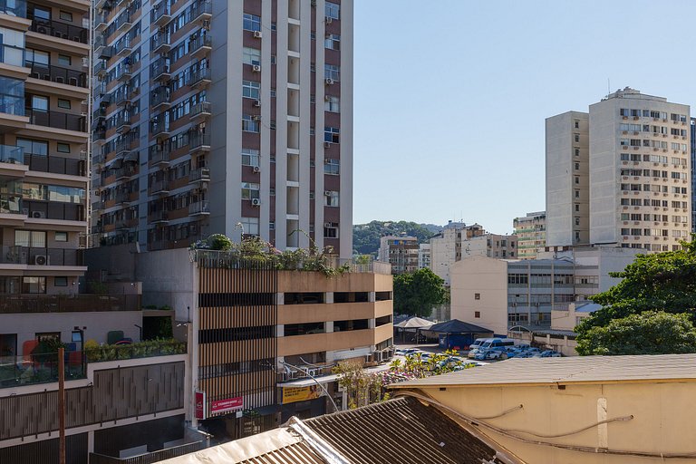 Botafogo Vibes: Moderno com Design Inteligente