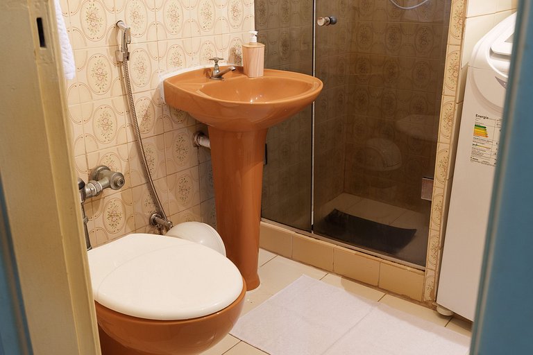 Copacabana Easy Stay: Funcional e Bem Localizado!