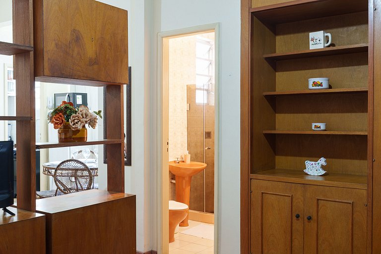 Copacabana Easy Stay: Funcional e Bem Localizado!